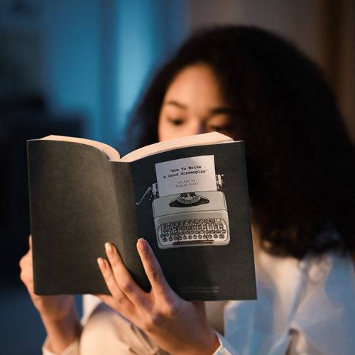 BIBLIOTERAPIA: sanar y crecer a través de la lectura