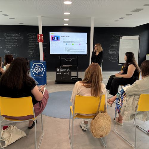 Espai de reflexió: En moments de crisi, les empreses trien a les dones per liderar?