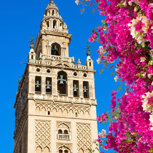 MUJERES EN SEVILLA