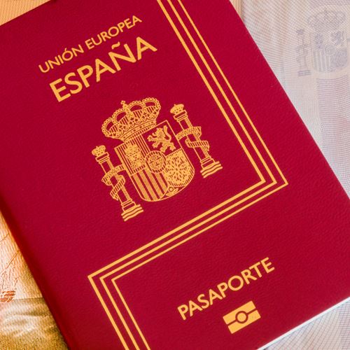 Nacionalidad y ciudadanía: aspectos legales y trámites
