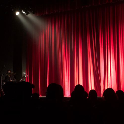 Obra Teatral “Obreras sin patrón”