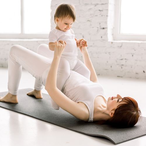 Taller 'Fit pilates mares i nadons'