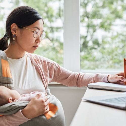 Tertulia entre mujeres: mi experiencia en la maternidad