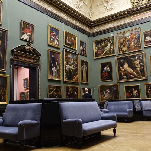 Visita al Thyssen: Isabel Coixet y  Ayako Rokakku